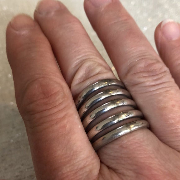 Silver Plated Chunky Size 7 Ring - Picture 3 of 7